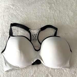 Victoria Secret Medium sports bra